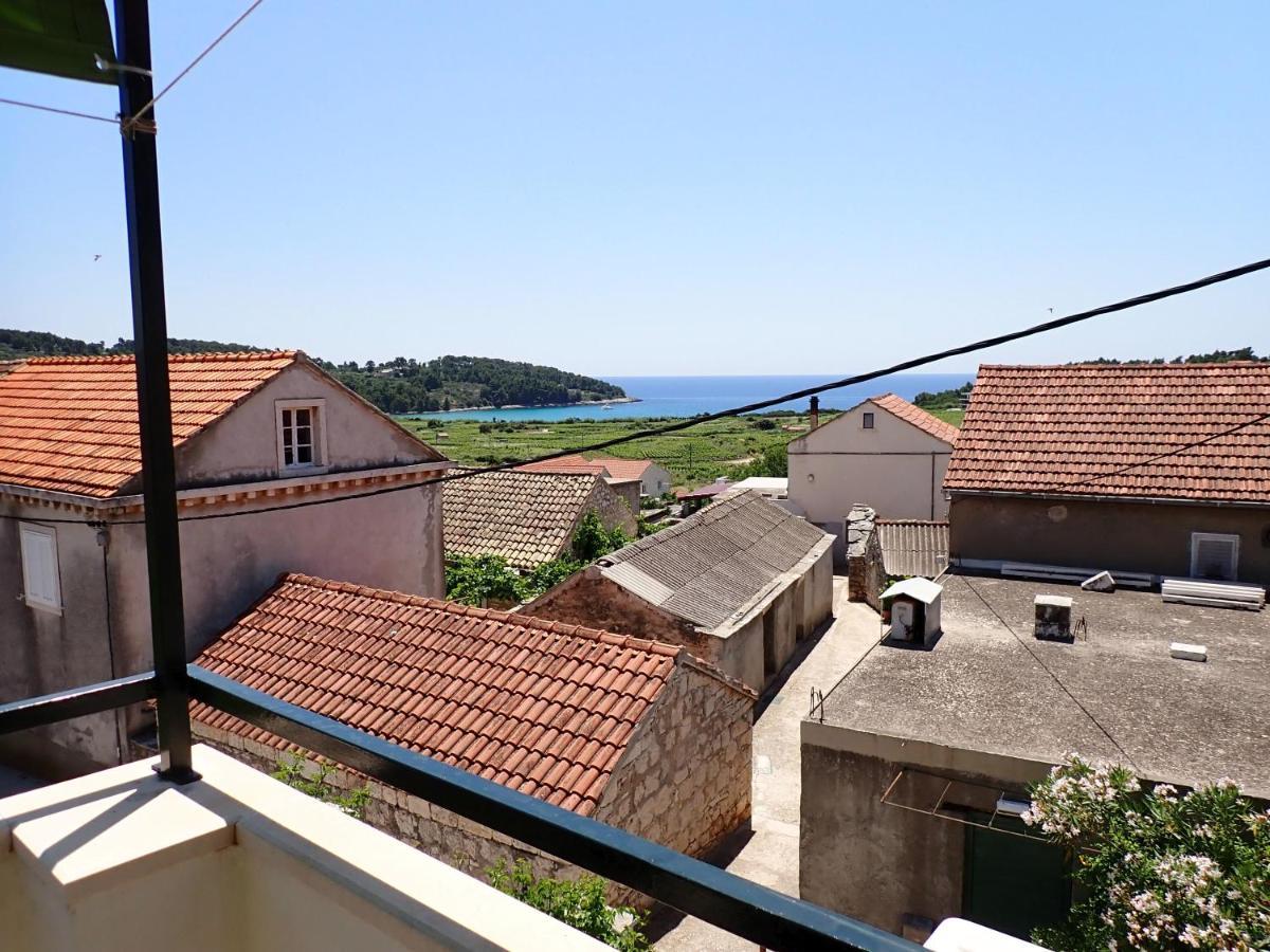 Pinta Apartments Lumbarda Exterior foto